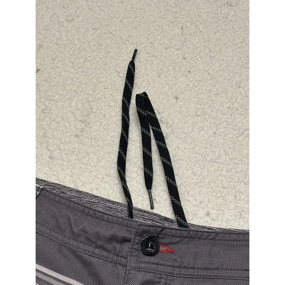 O'Neill Mens Gray Striped Hybrid Board Shorts Swim Trunks Size 40